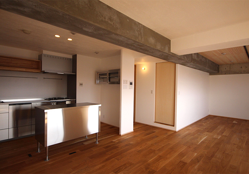 SPF400 フローリング施工完成